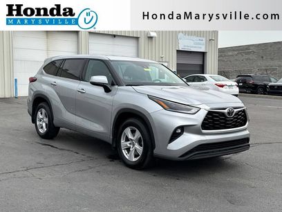 Used 2021 Toyota Highlander LE