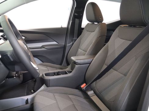 New 2027 Chevrolet Bolt LT w/ Comfort Package image 23