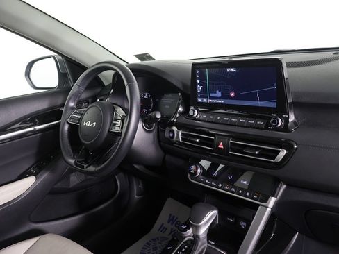 Used 2023 Kia Seltos SX w/ SX Sunroof Package AWD/4WD image 28