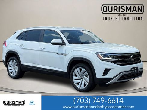 Used 2021 Volkswagen Atlas Cross Sport SE AWD/4WD image 1