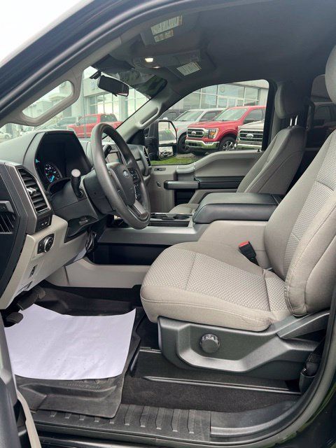 Used 2022 Ford F250 XLT w/ Black Appearance Package AWD/4WD image 17