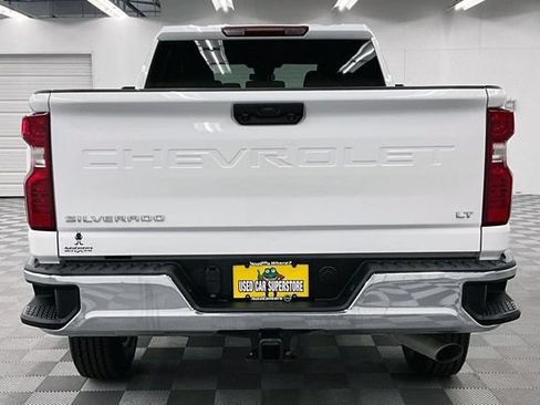 Used 2025 Chevrolet Silverado 2500 LT w/ Convenience Package AWD/4WD image 5