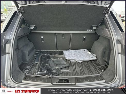 Used 2025 Land Rover Range Rover Evoque S AWD/4WD image 11