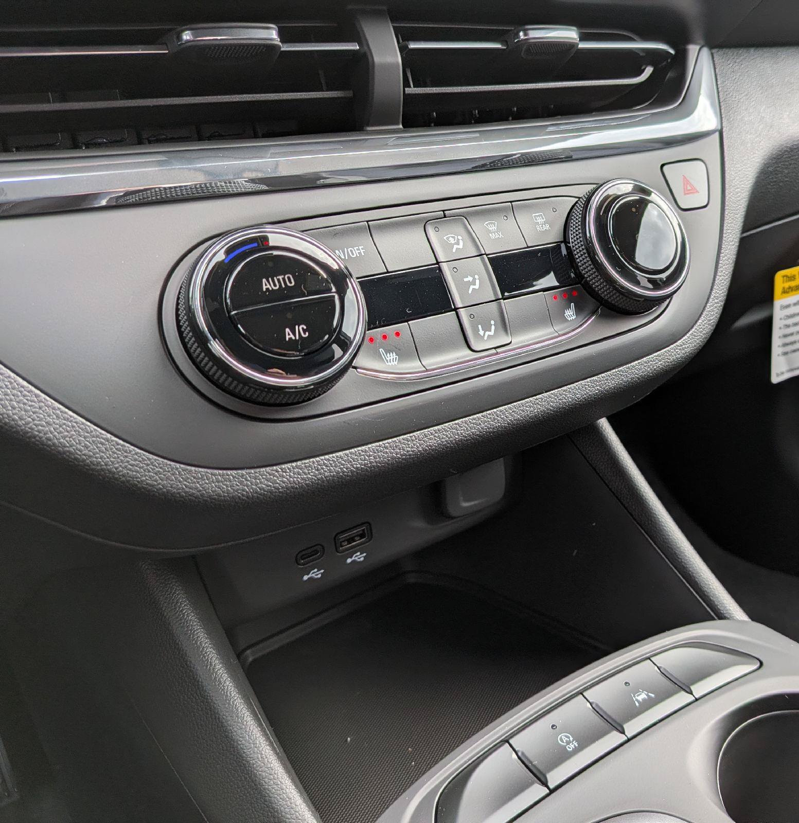 New 2026 Buick Envista Preferred w/ Convenience I Package FWD image 16