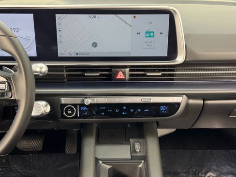 Used 2024 Hyundai Ioniq 6 SEL image 23