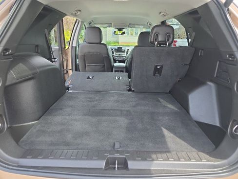 Used 2019 Chevrolet Equinox Premier FWD image 31