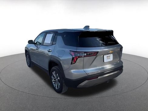 Used 2025 Chevrolet Equinox LT image 11