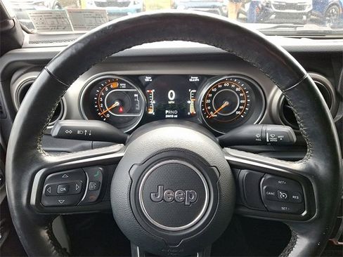 Used 2021 Jeep Wrangler Unlimited Sport image 18