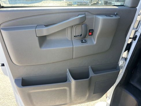 Used 2024 Chevrolet Express 2500 w/ Driver Convenience Package image 20