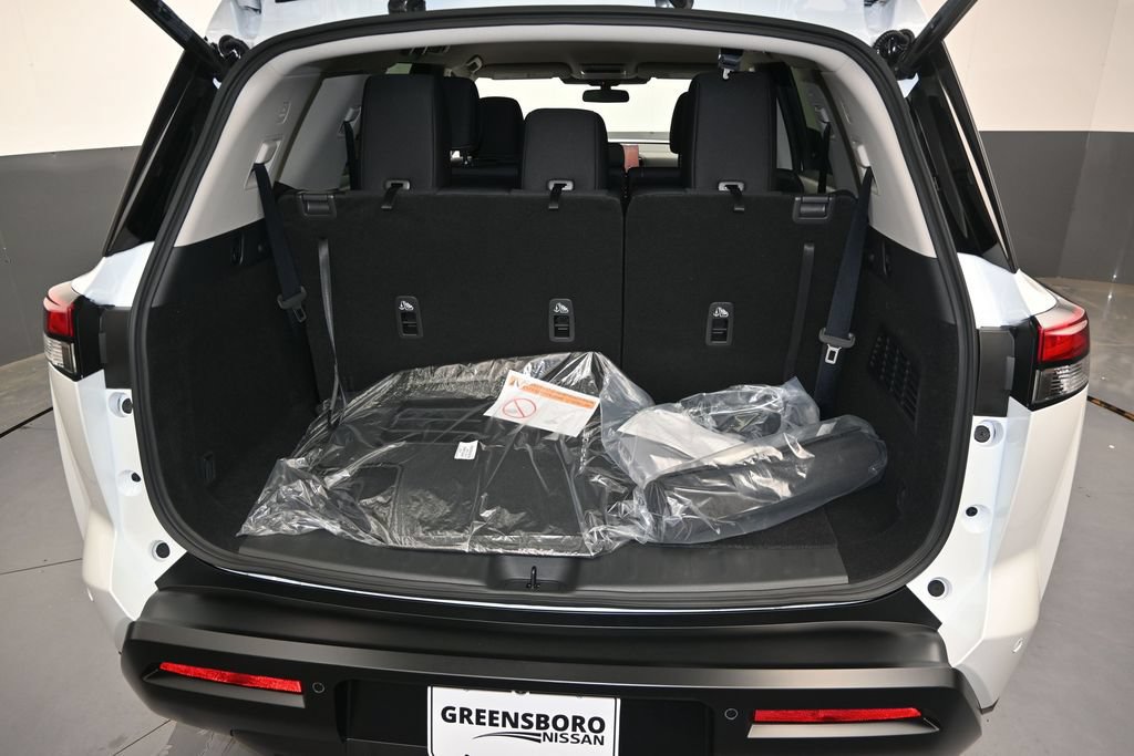 New 2026 Nissan Pathfinder SV FWD image 13