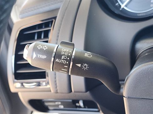 Used 2015 Jaguar F-TYPE S image 46