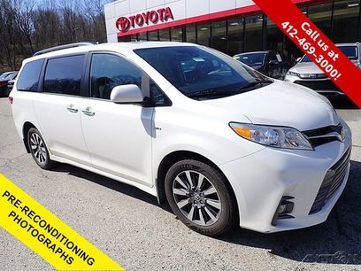 Certified 2020 Toyota Sienna XLE w/ XLE Navigation Package