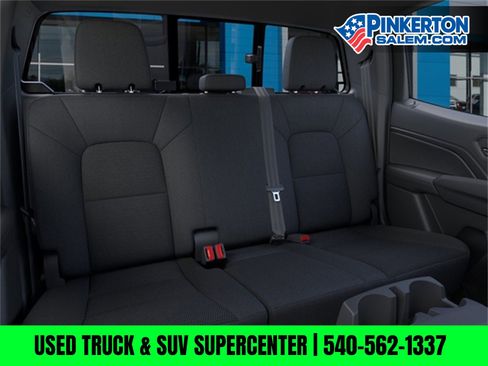 New 2024 Chevrolet Colorado LT w/ LT Convenience Package II image 17