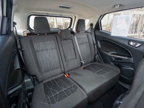 Used 2020 Ford EcoSport SE w/ SE Convenience Package image 30
