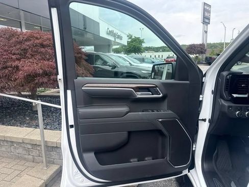 New 2026 GMC Sierra 1500 Elevation w/ Elevation Select Package AWD/4WD image 11