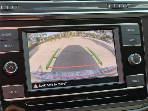 Used 2023 Volkswagen Tiguan S FWD image 13