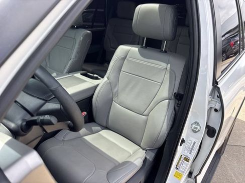 Used 2026 Toyota Sequoia Limited AWD/4WD image 24