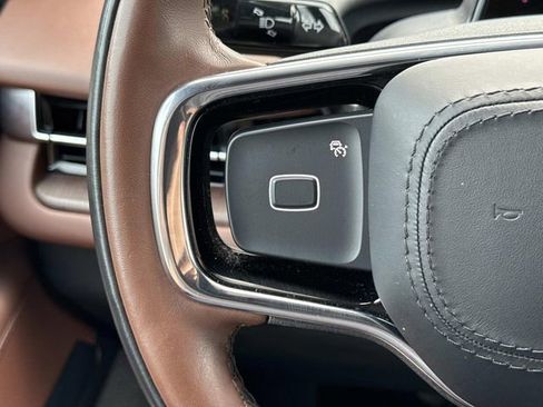 Used 2025 Lincoln Navigator L Reserve AWD/4WD image 25