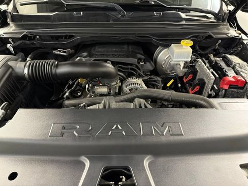 Used 2019 RAM 1500 Limited AWD/4WD image 38