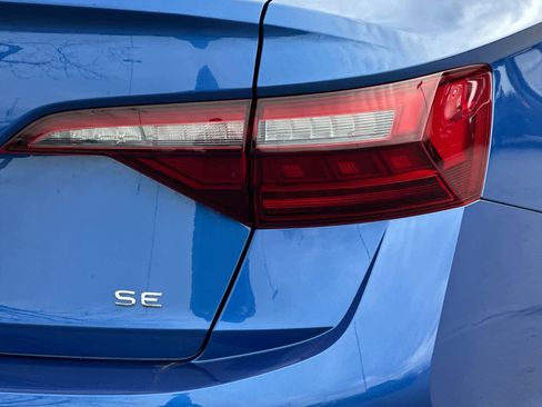 Used 2022 Volkswagen Jetta SE image 26