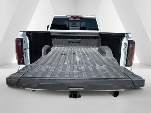 Used 2025 GMC Sierra 2500 AT4 w/ AT4 Premium Plus Package AWD/4WD image 37