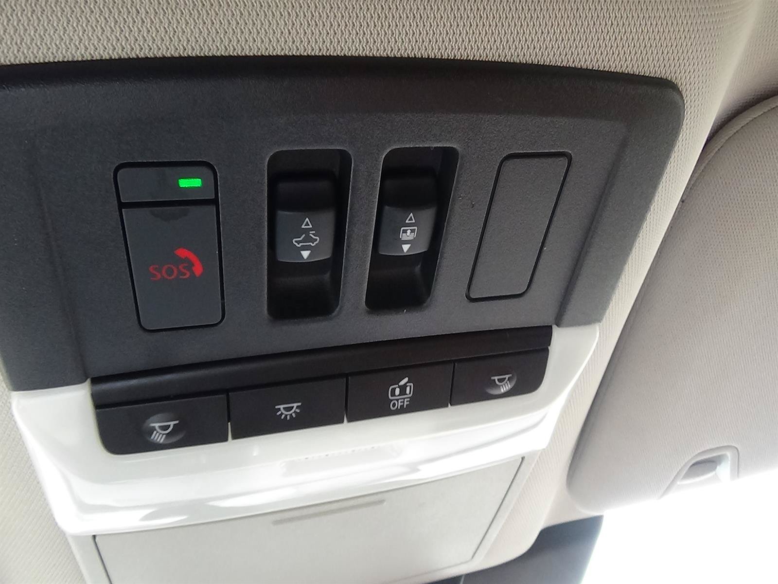 Used 2023 Nissan Pathfinder Platinum w/ Cargo Package AWD/4WD image 34