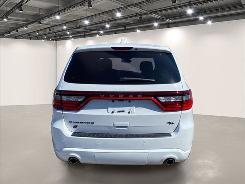 Used 2018 Dodge Durango R/T w/ Blacktop Package AWD/4WD image 6