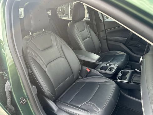 Used 2025 Ford Mustang Mach-E Premium AWD/4WD image 28