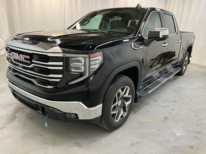 Used 2025 GMC Sierra 1500 SLT w/ SLT Premium Package