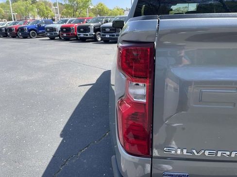 Used 2024 Chevrolet Silverado 1500 Custom Trail Boss image 27