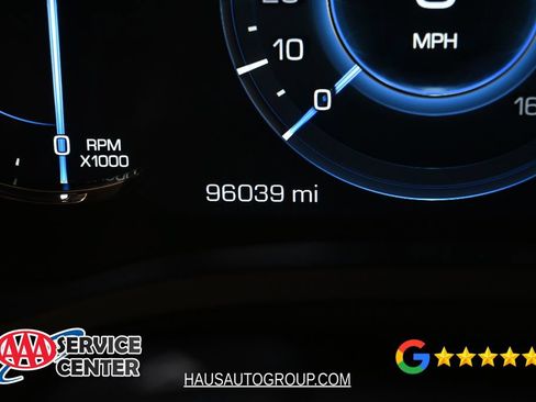 Used 2017 Cadillac Escalade Premium Luxury AWD/4WD image 31