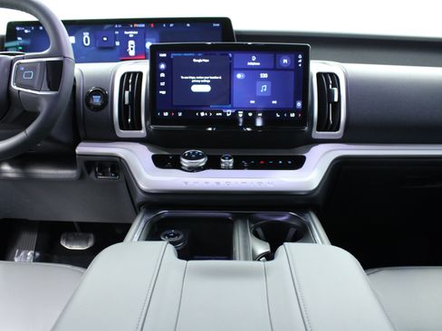 New 2026 Ford Expedition Active AWD/4WD image 19
