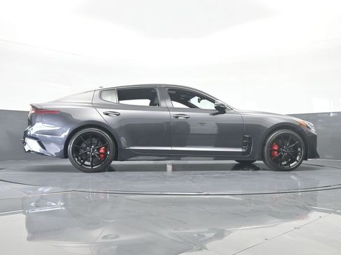 Used 2023 Kia Stinger GT2 image 72