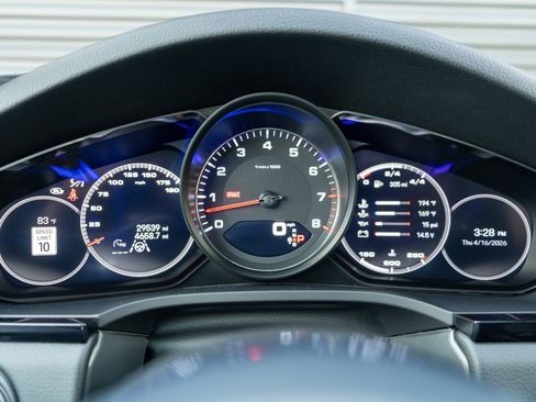 Certified 2023 Porsche Cayenne S image 26