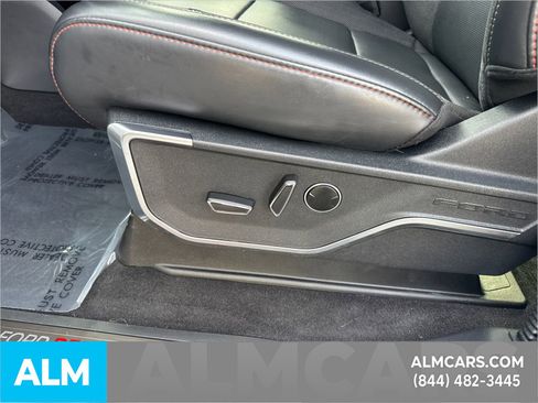 Used 2025 Ford F150 Raptor image 12