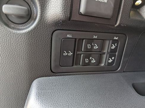 Used 2025 Lexus LX 700h Luxury AWD/4WD image 44