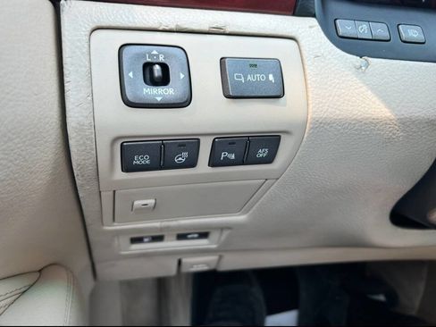 Used 2012 Lexus LS 460 image 20