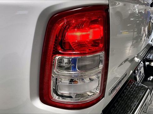 Used 2020 RAM 3500 Big Horn image 29