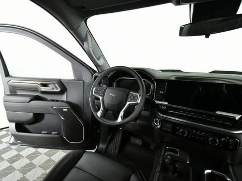 New 2026 Chevrolet Silverado 1500 LT Trail Boss w/ Convenience Package II image 19