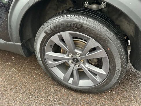 Certified 2023 Ford Explorer XLT w/ Equipment Group 202A image 35