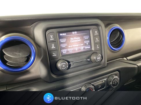 Used 2020 Jeep Wrangler Unlimited Sport S AWD/4WD image 4