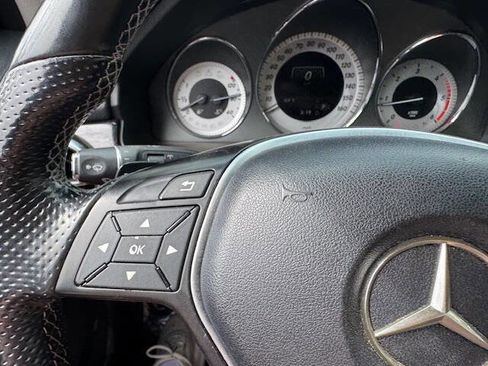 Used 2014 Mercedes-Benz GLK 250 BlueTEC 4MATIC image 42