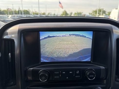 Used 2018 GMC Sierra 1500 SLT w/ All Terrain Package AWD/4WD image 15