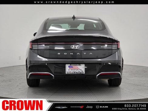 Used 2024 Hyundai Sonata SEL FWD image 6