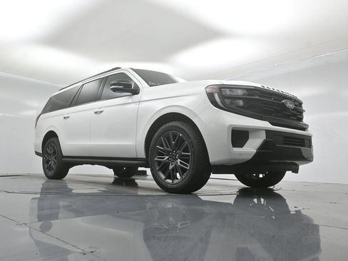 New 2026 Ford Expedition Max Platinum w/ Stealth Appearance Package AWD/4WD image 46