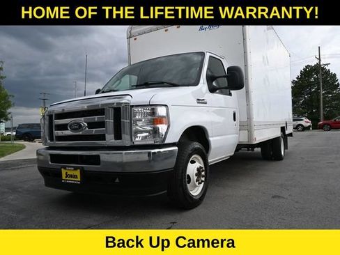 Used 2024 Ford E-350 and Econoline 350 Super Duty w/ Power Windows & Locks Group RWD image 5