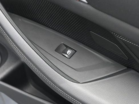 Used 2025 BMW 430i xDrive Convertible AWD/4WD image 29