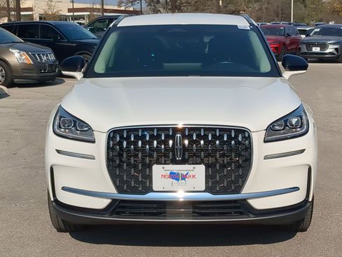 Used 2024 Lincoln Corsair Reserve image 8