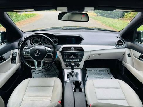 Used 2014 Mercedes-Benz C 250 Sedan image 13
