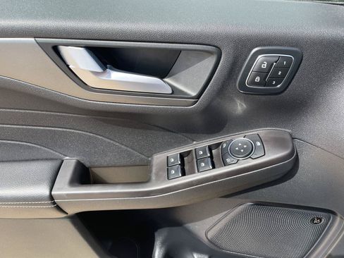 Used 2024 Ford Escape Active w/ Tech Pack #2 FWD image 10